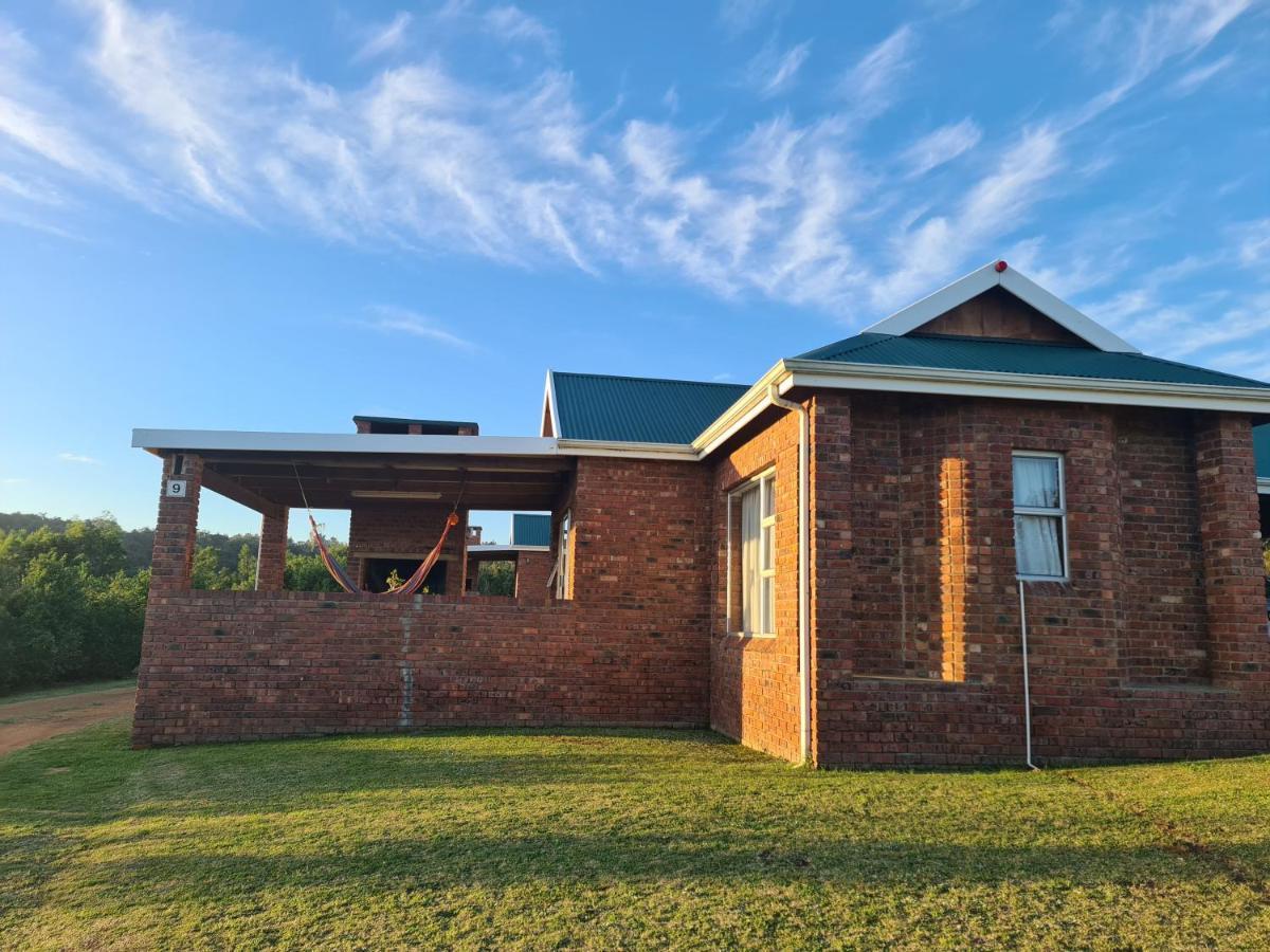 Blue Whale Resort George Exterior foto